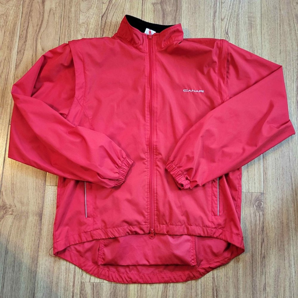 Canari wind jacket with removable sleeves for a spiffy vest   Size small